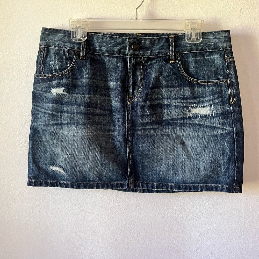 Loft distressed Blue Jean Skirt size 6